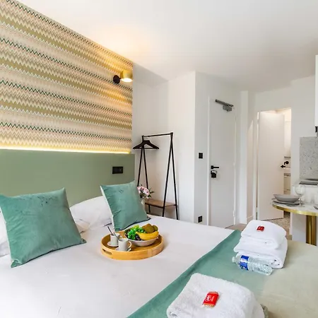 Parc Des Expositions Apartment *